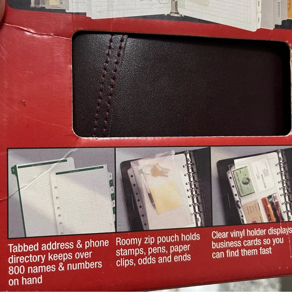 Day-Timer Desk Planner NEW Burgundy Leather 8.5x11 7 Ring Binder Zip Around Vtg